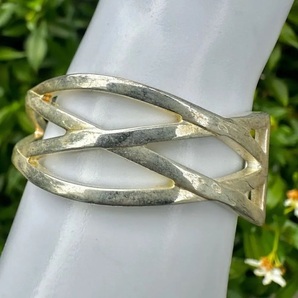 Silver tone cut out open cuff bracelet - Picture 3 of 9